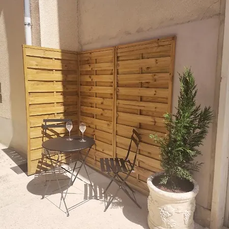 Les Bras De Morphee